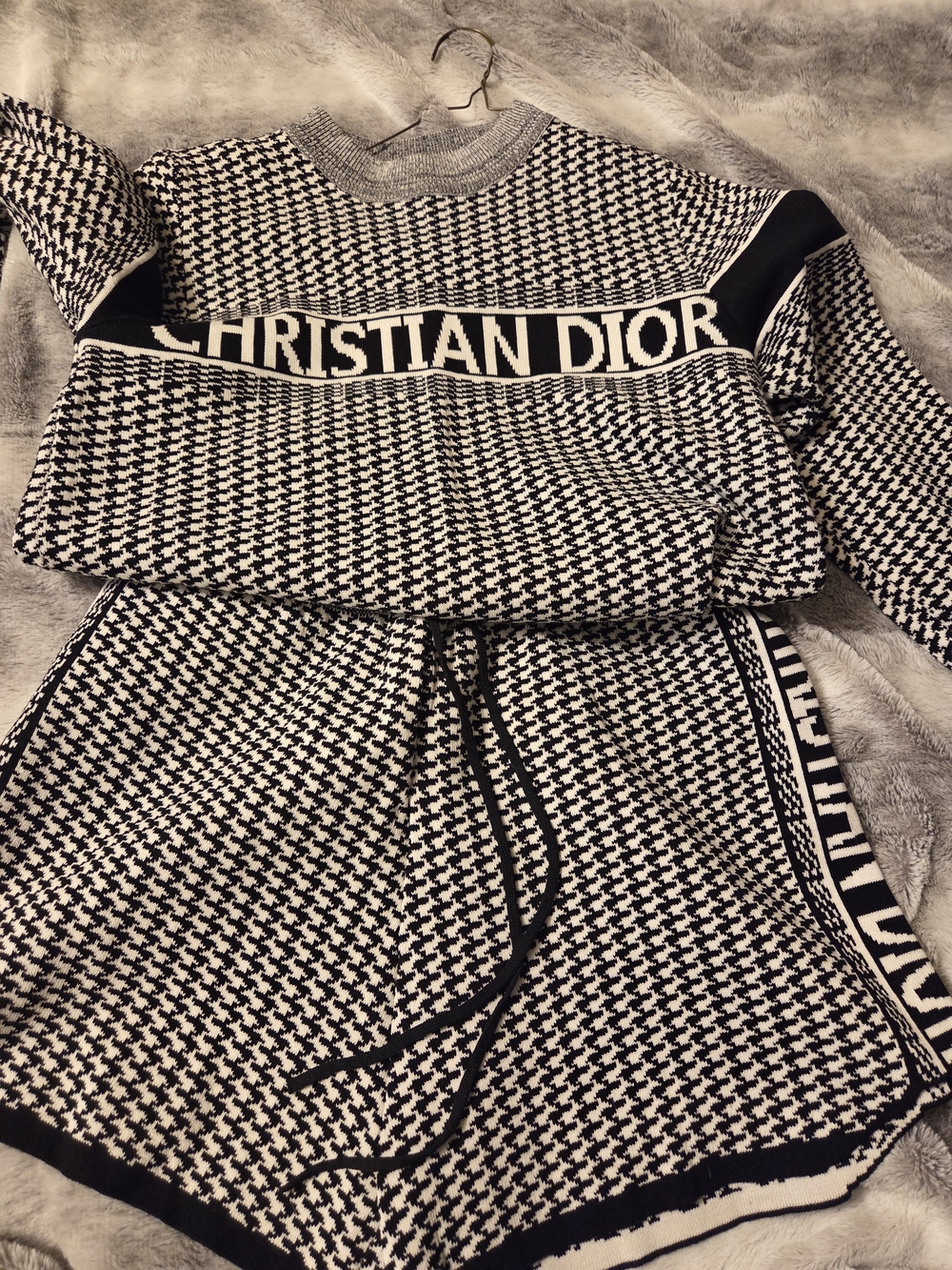 CD Black & White Houndstooth Sweater & Shorts